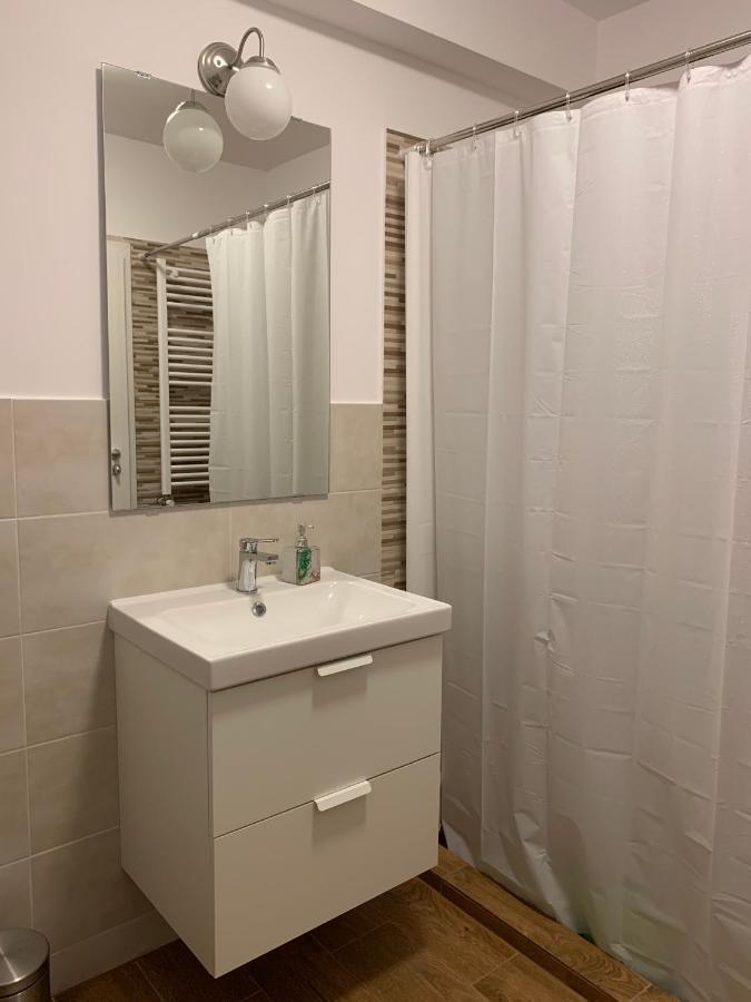 Welcoming Gemini Apartment 1 ซีบิว ภายนอก รูปภาพ
